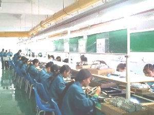 公司主要產品有:家用/商用無線智能防盜報警器、TPMS無線報警系統,無線遙控器、無線接收/發射模塊、無線紅外對射探測器、無線門磁、無線煙霧探測、紅外燃氣報警器、等,工廠,廠商-深圳市安博士電子